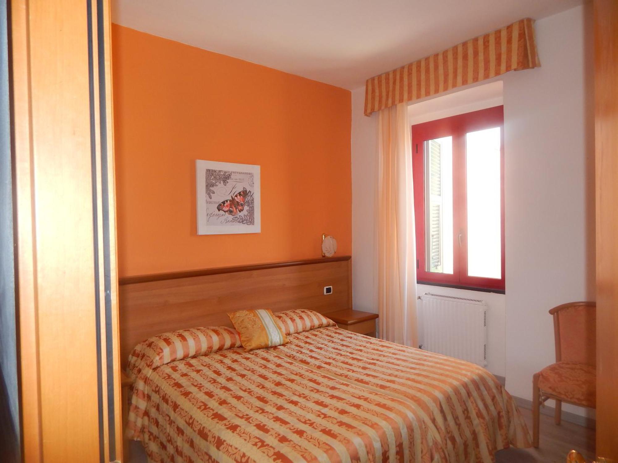 Albergo La Veranda Tavarone Exterior foto